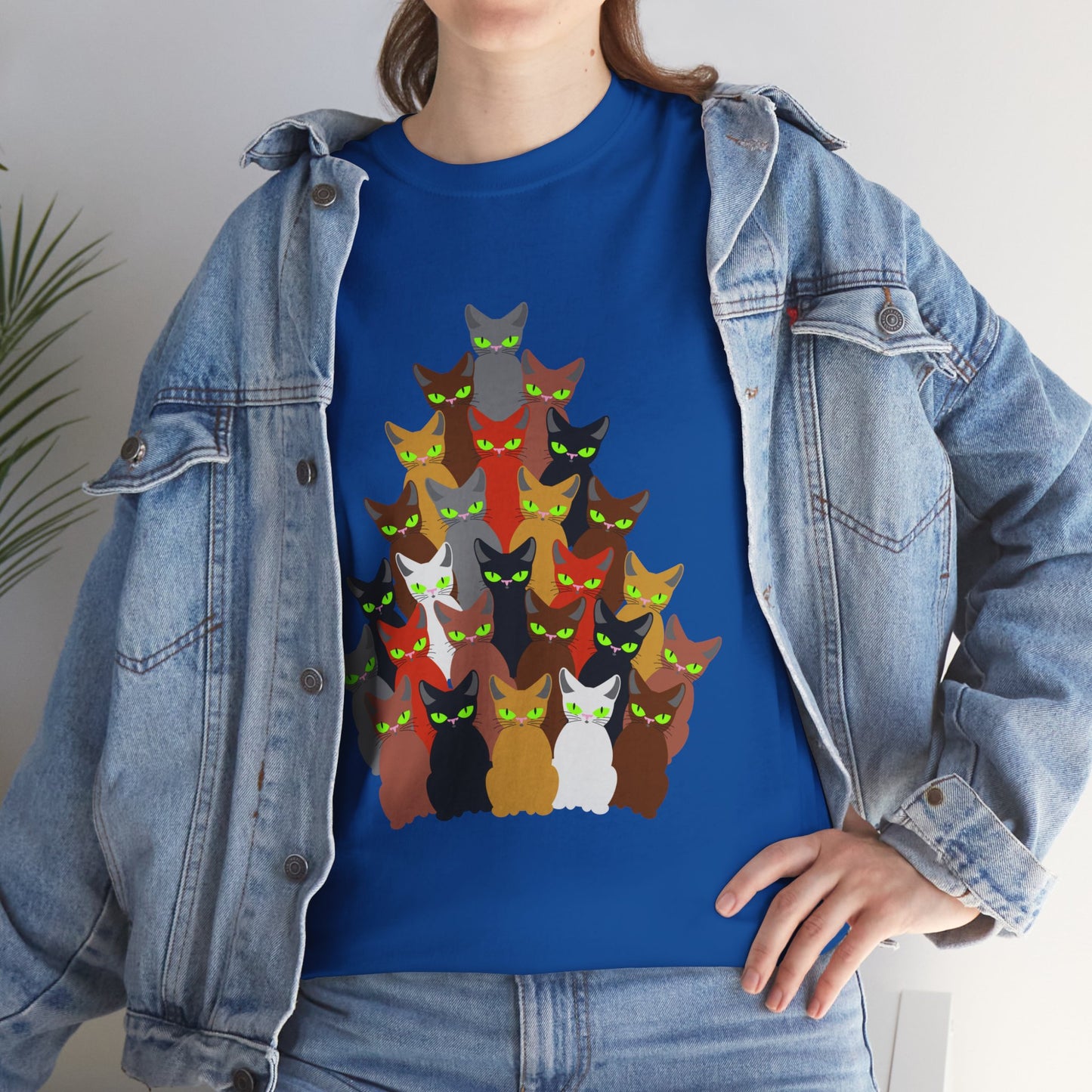 Cats and Christmas Tree, Unisex Heavy Cotton Tee