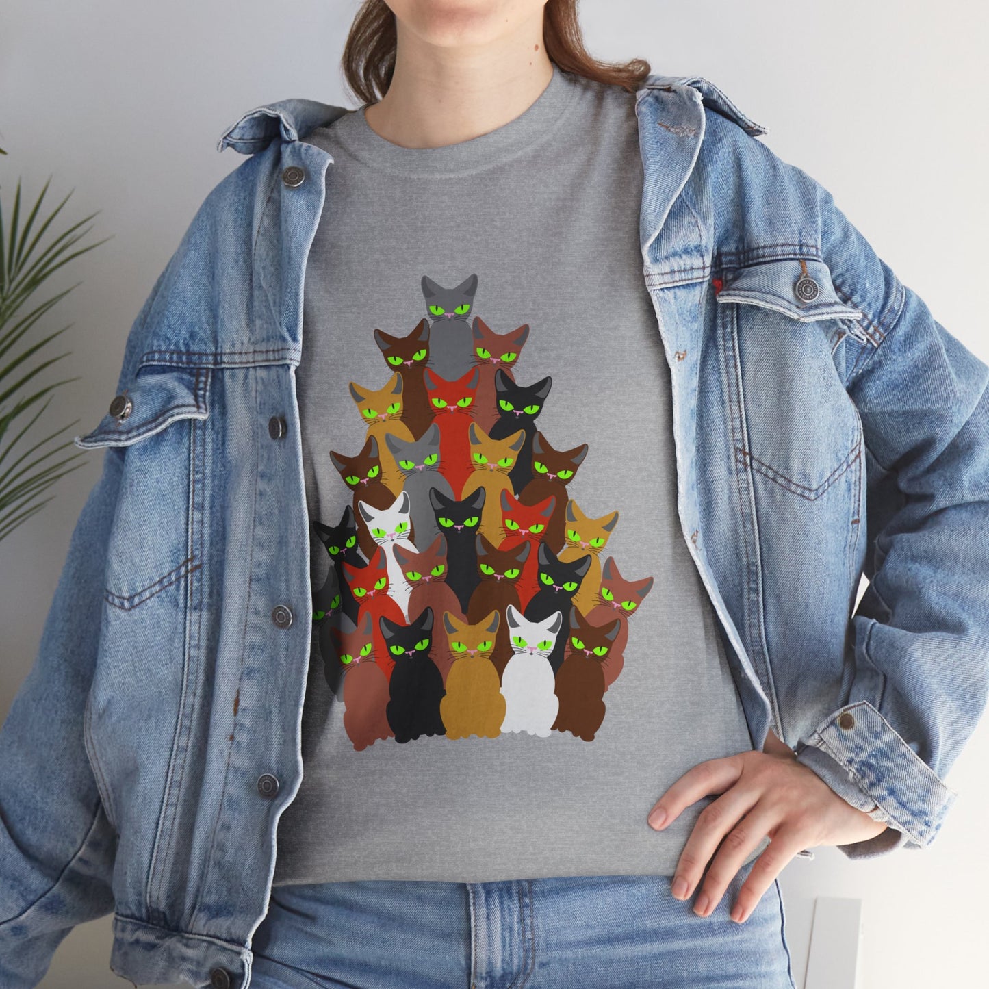 Cats and Christmas Tree, Unisex Heavy Cotton Tee