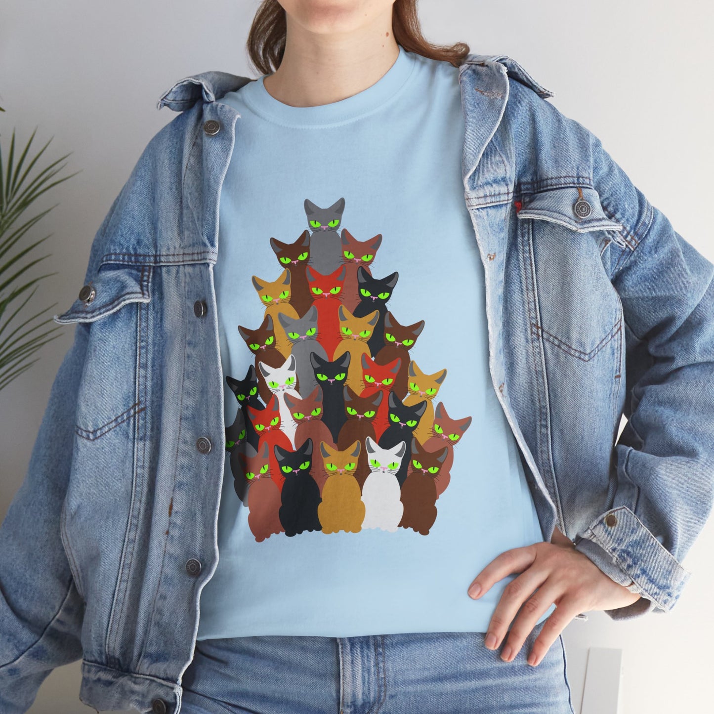 Cats and Christmas Tree, Unisex Heavy Cotton Tee
